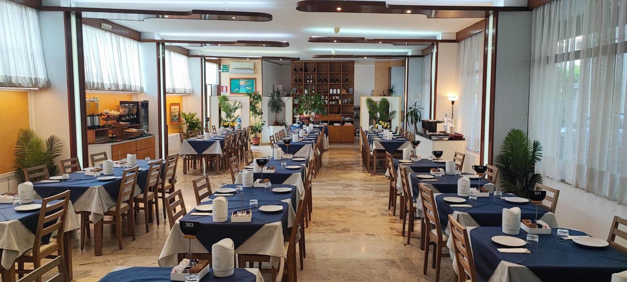 Hotel Stella D'Oro Спилимберго Екстериор снимка