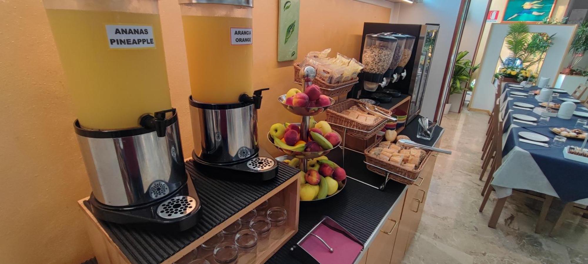 Hotel Stella D'Oro Спилимберго Екстериор снимка