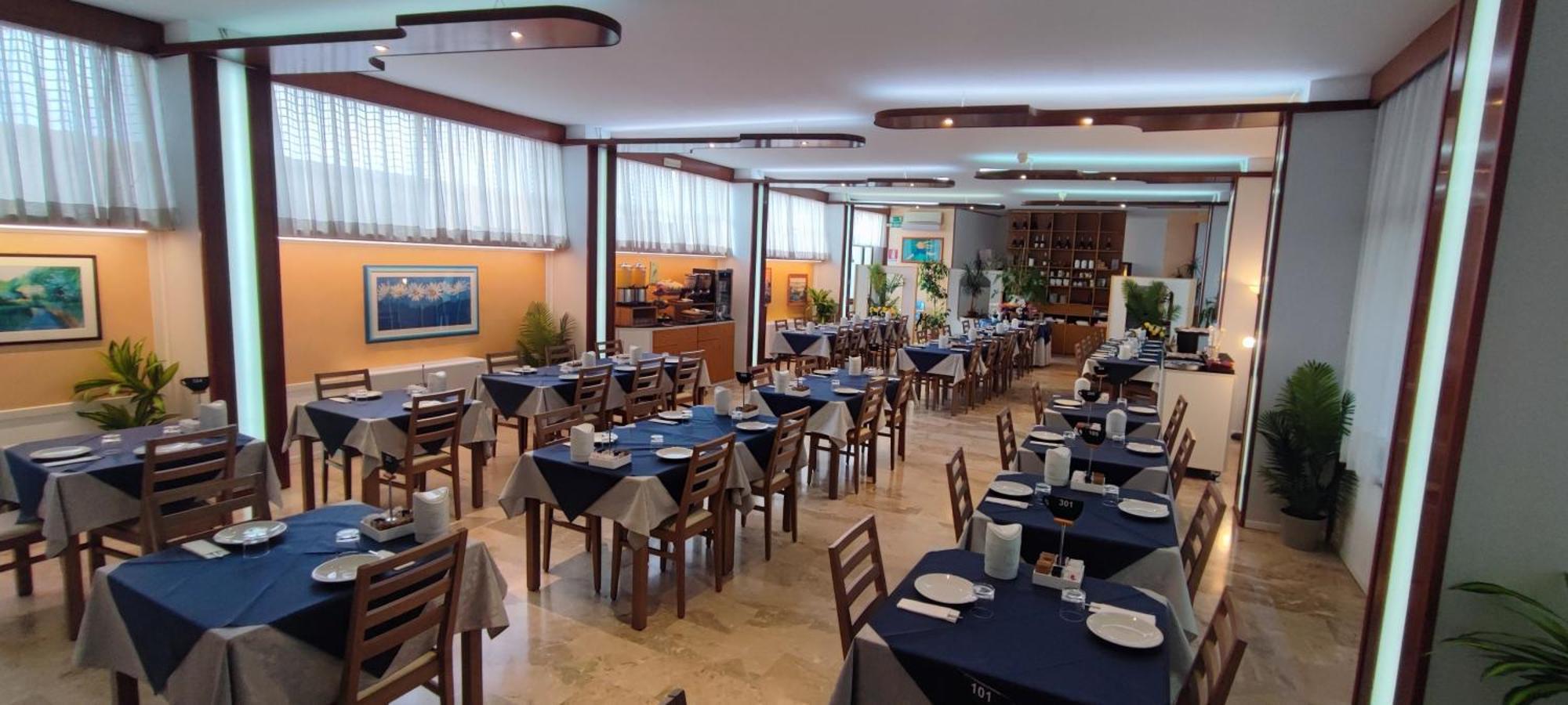 Hotel Stella D'Oro Спилимберго Екстериор снимка